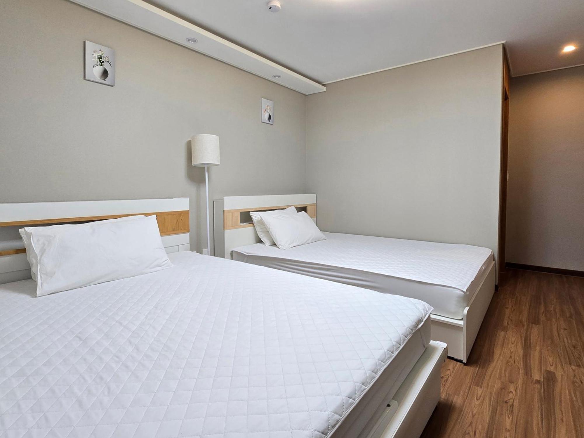 Incheon Airport Guesthouse L Екстериор снимка