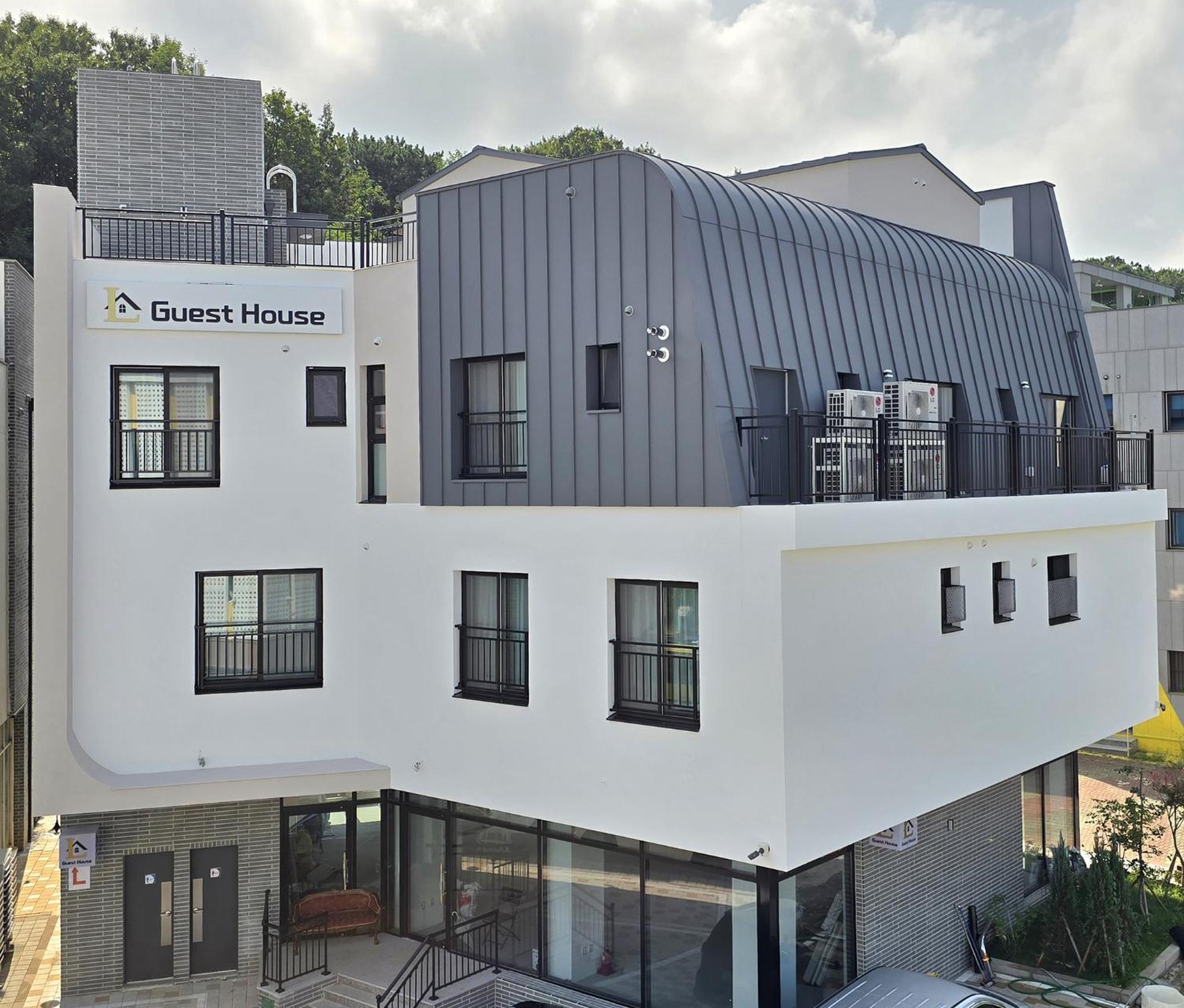 Incheon Airport Guesthouse L Екстериор снимка