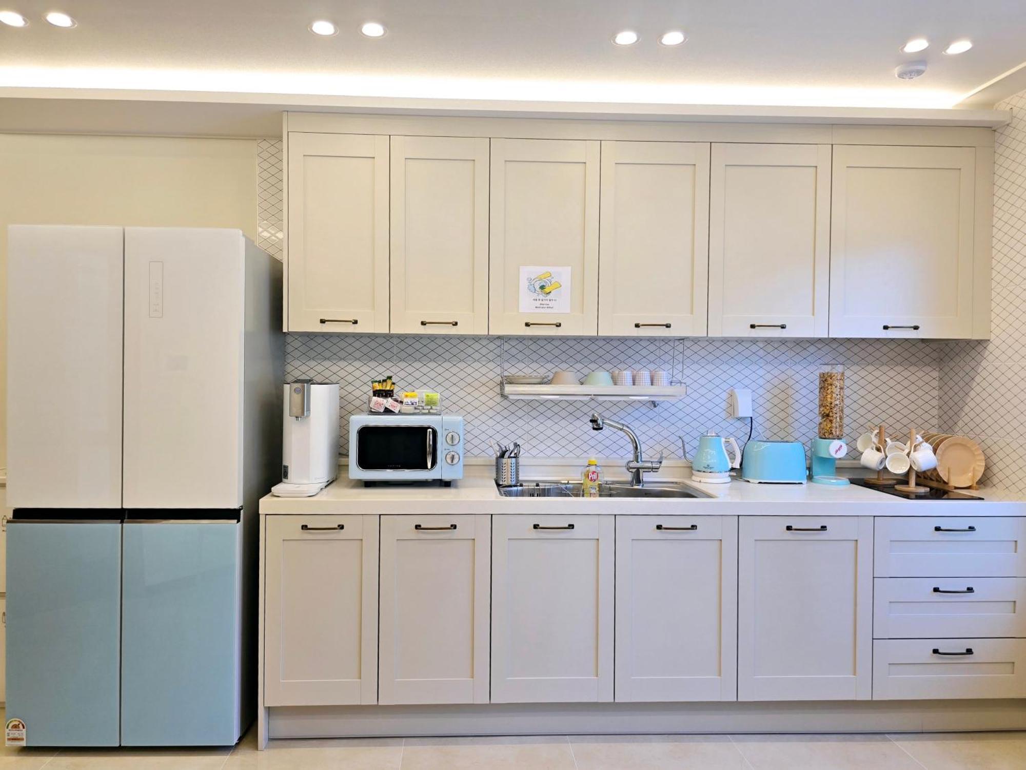 Incheon Airport Guesthouse L Екстериор снимка